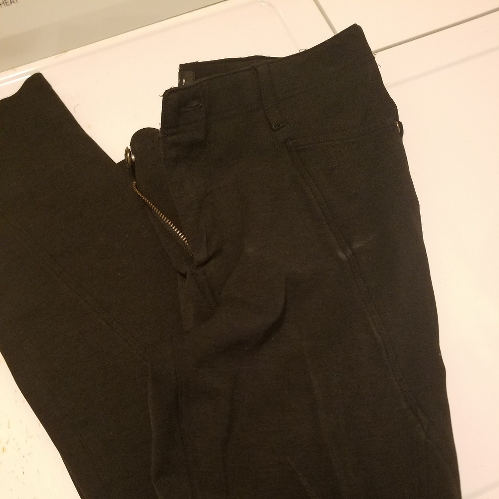 Black skinny leg pants